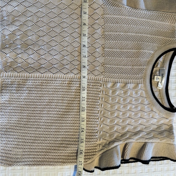 Knit Patchwork Top in Cream. Perfect - Picture 5 of 11